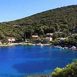 Casa de Férias Seaside House Cove Rogacic, - 8886 Vis