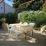 Seaside House Cove Rogacic, - 8886 Casa de Férias Vis