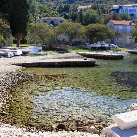 Seaside House Cove Rogacic, - 8886 *