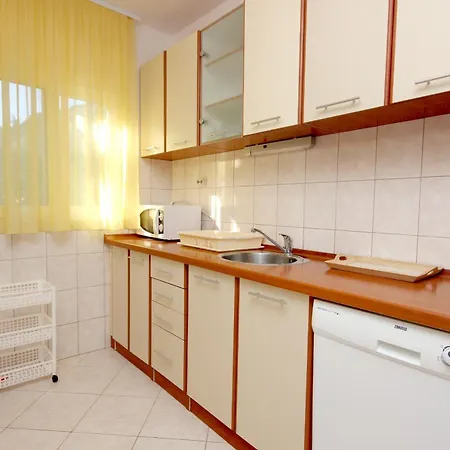 Seaside House Cove Rogacic, - 8886 Vis