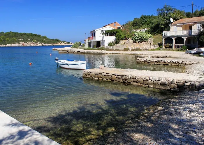 Seaside House Cove Rogacic, - 8886 別荘 *
