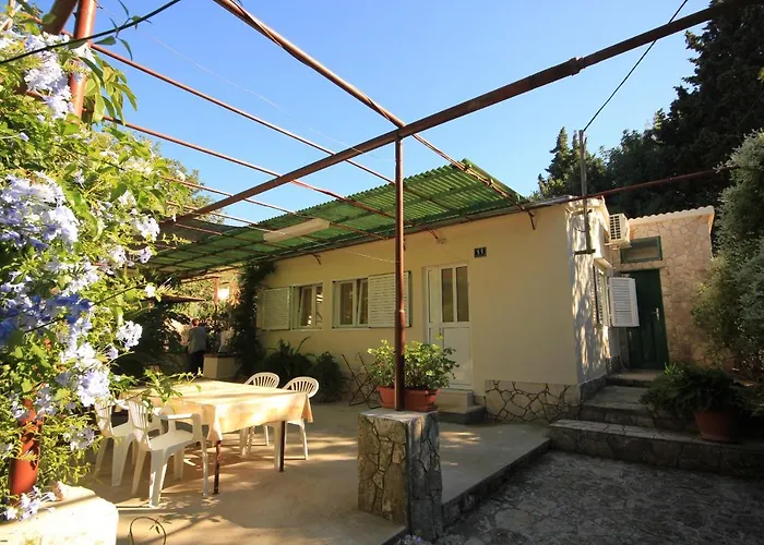 Seaside House Cove Rogacic, - 8886 Hébergement de vacances Vis